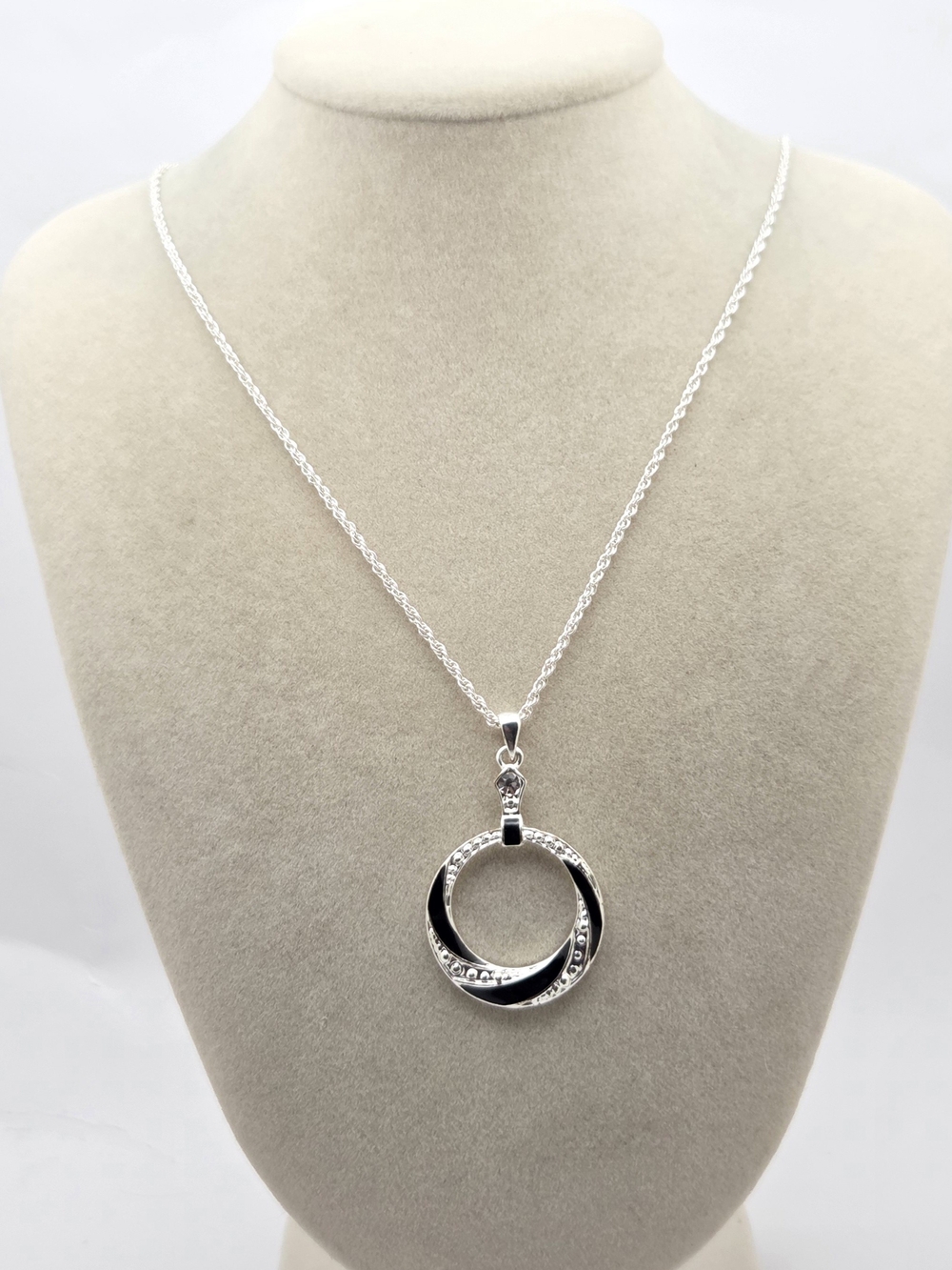 SHB Silver Tone Black Enamel Swirl Circle Pendant Necklace 17"-20" Adjustable